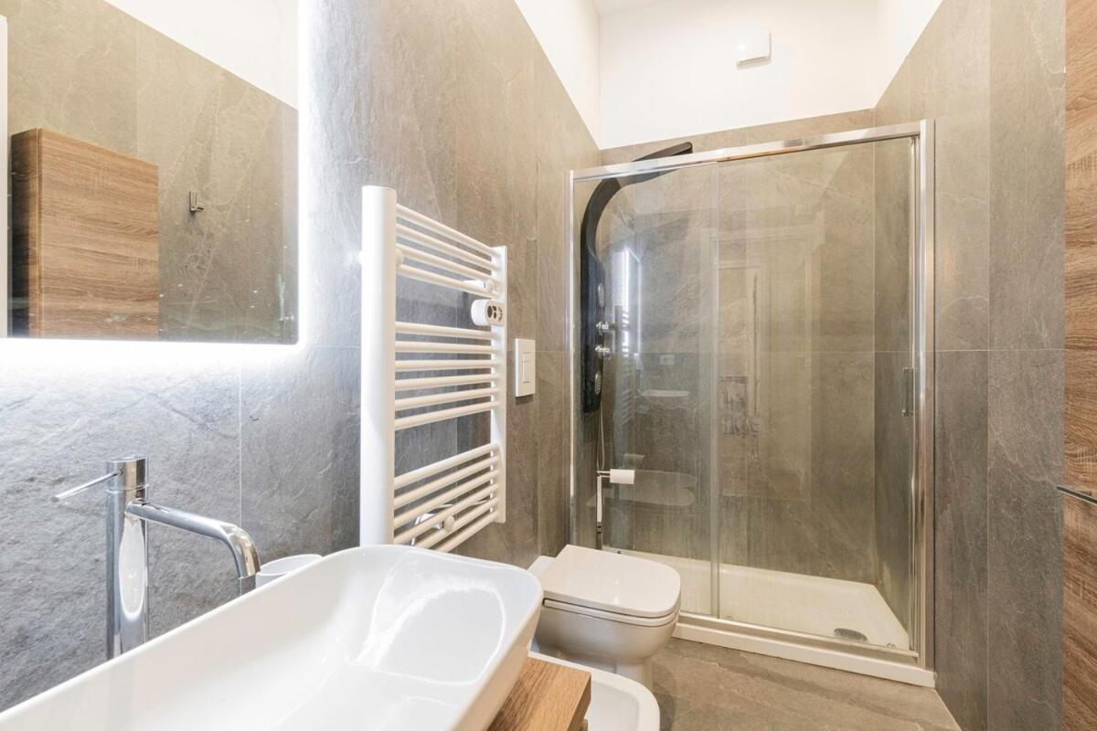 Homeby, Appartamento Tiepolo Milan Exterior photo